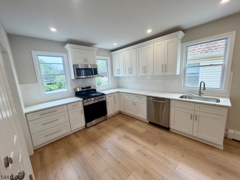 35 Apt2 Claremont Ave 2