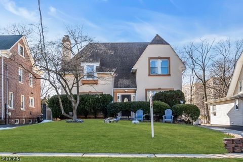 297 Hamilton Pl Hackensack City NJ 07601