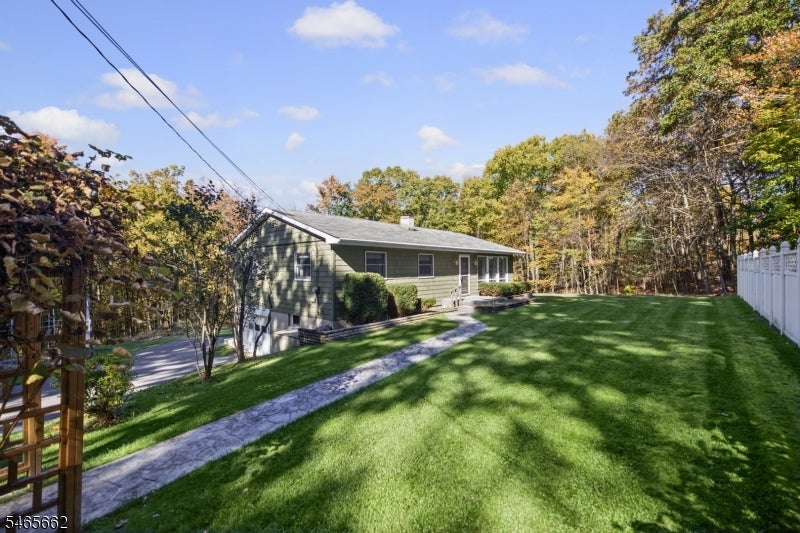 23 Steenykill Rd