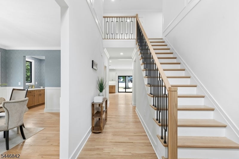 433 Grant Ave