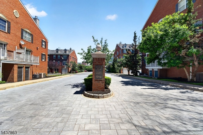 5 Krueger Ct