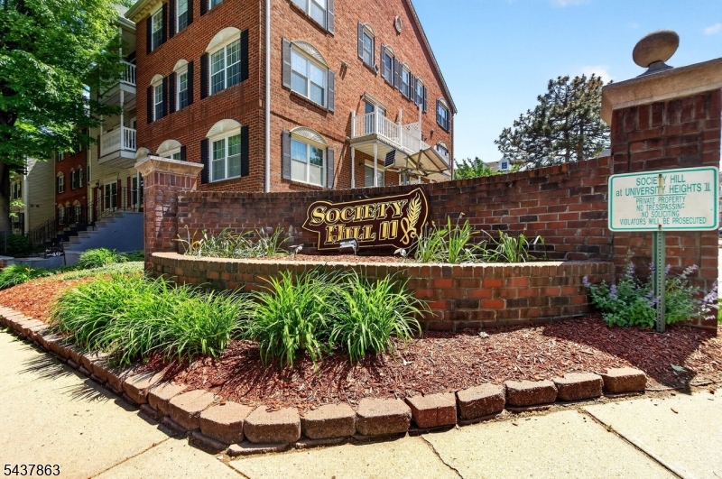 5 Krueger Ct