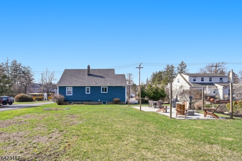 194 Ramapo Valley Rd