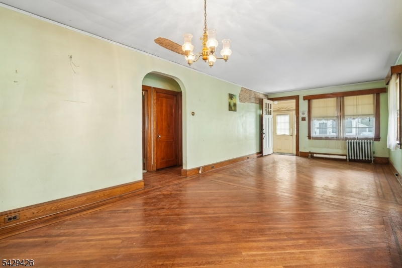 1397 Orange Ave