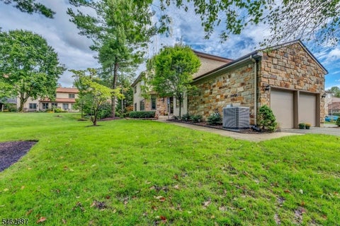 Photo for 18 Marilyn Ct