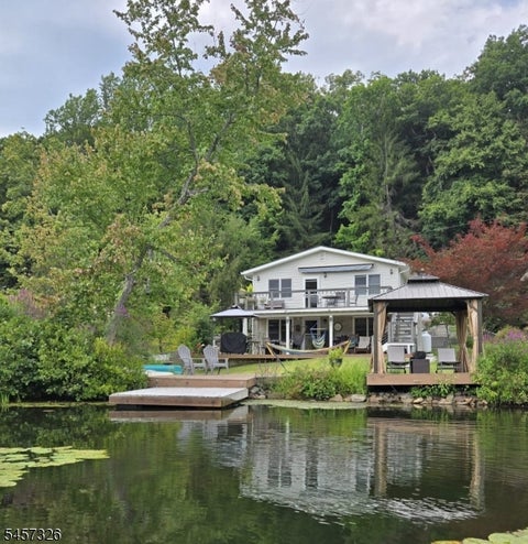 Photo for 101 Woods Rd