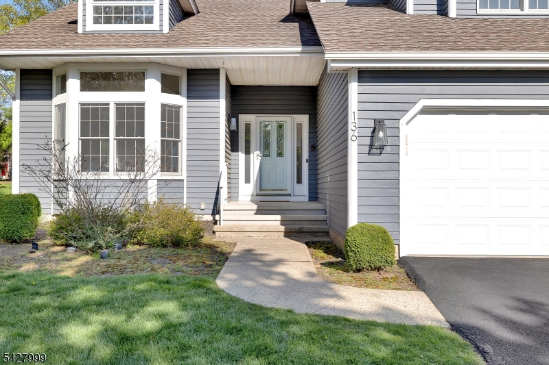 136 Autumn Ridge Rd