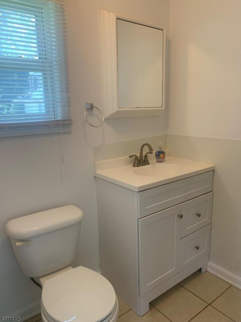39B Dell Ave
