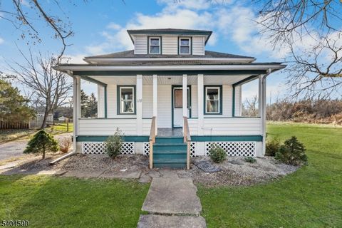 110 Mine St Raritan Twp. NJ 08822