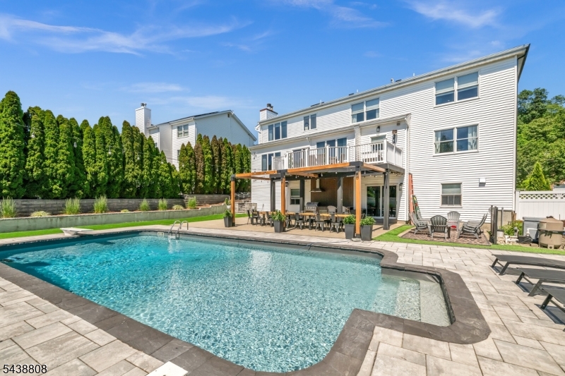 22 Fox Boro Rd