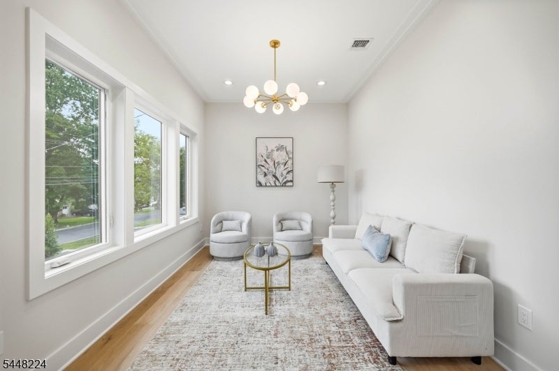 34 Crestview Hill Rd
