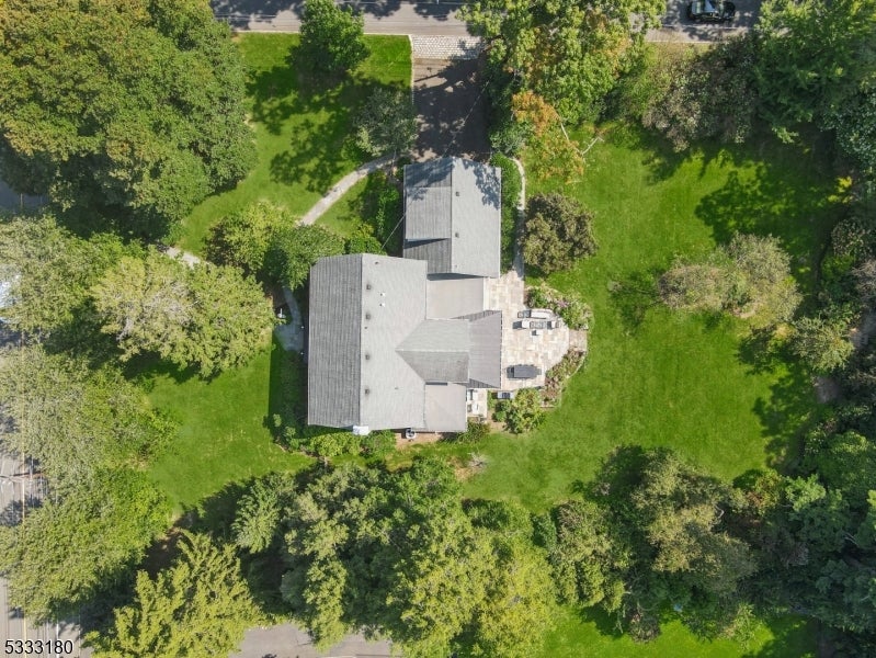 260 Woodland Rd