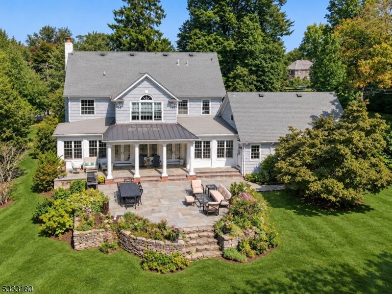260 Woodland Rd
