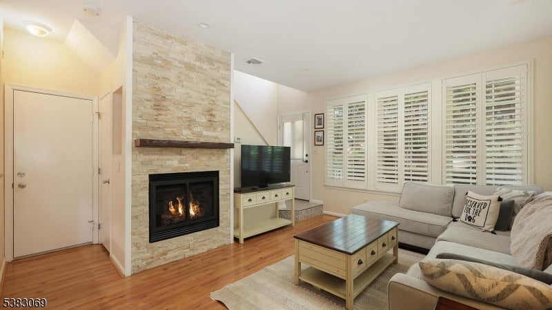 19 Quail Brook Court Condo