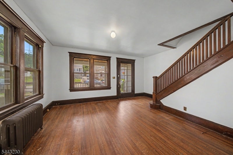 420 Hill St
