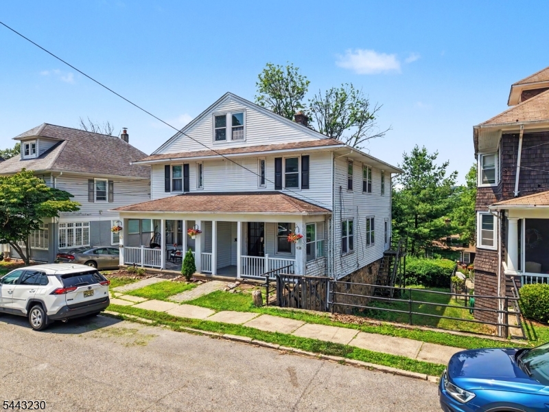 420 Hill St