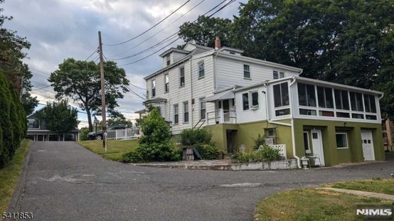 20 N Farview Ave
