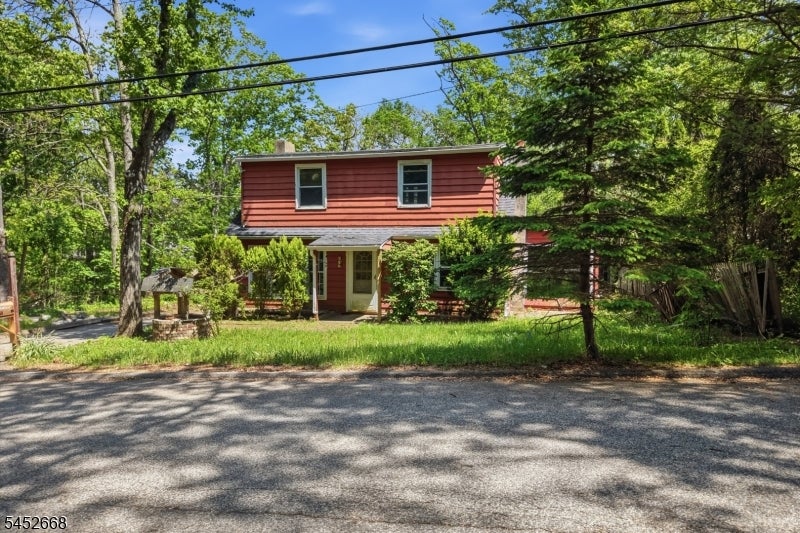 71 Center St