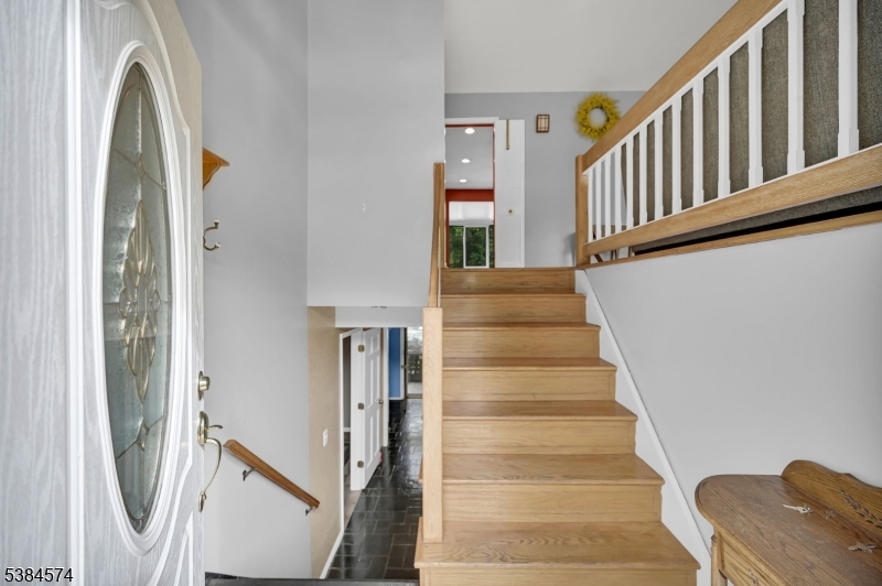 10 Hilldale Rd