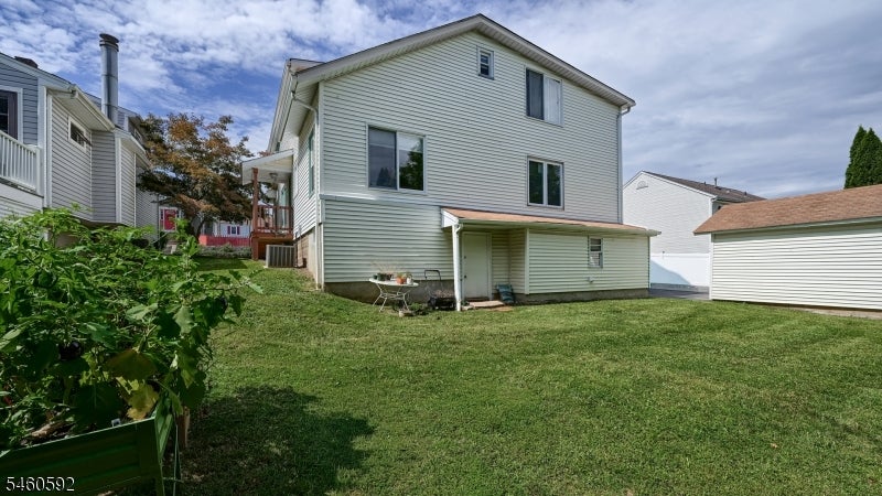 14 Pearl St