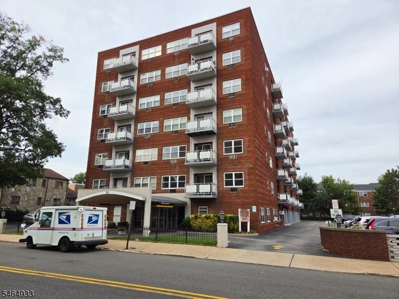 20 Jefferson St A 10