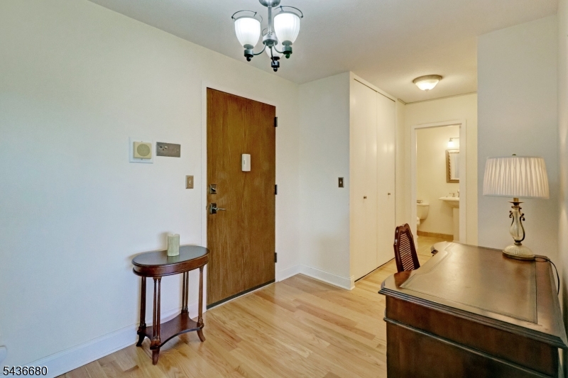 2 Claridge Dr. 5GW