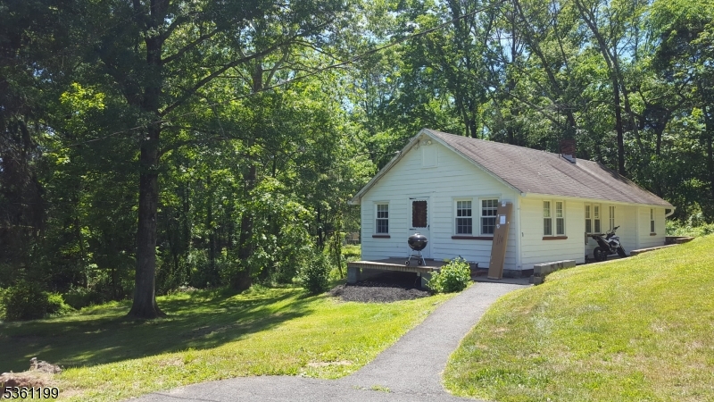 1595 Route206