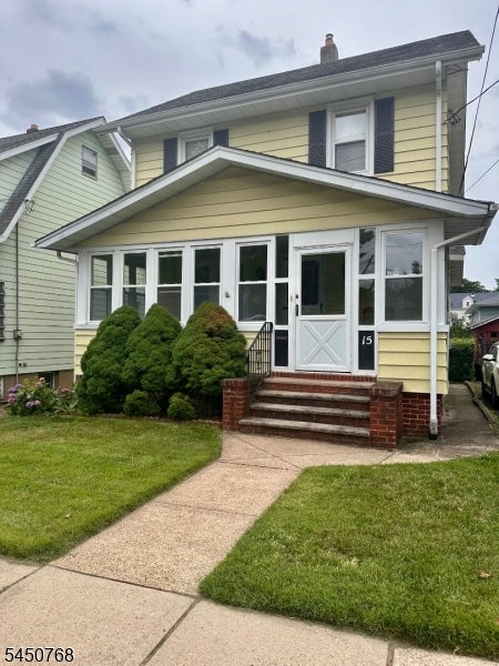 15 Katherine Ave