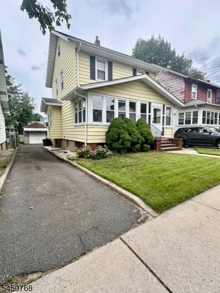 15 Katherine Ave