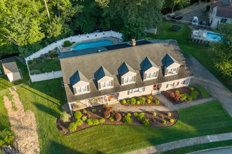 11 Northgate