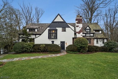 20 Barnsdale Rd Millburn Twp. NJ 07078