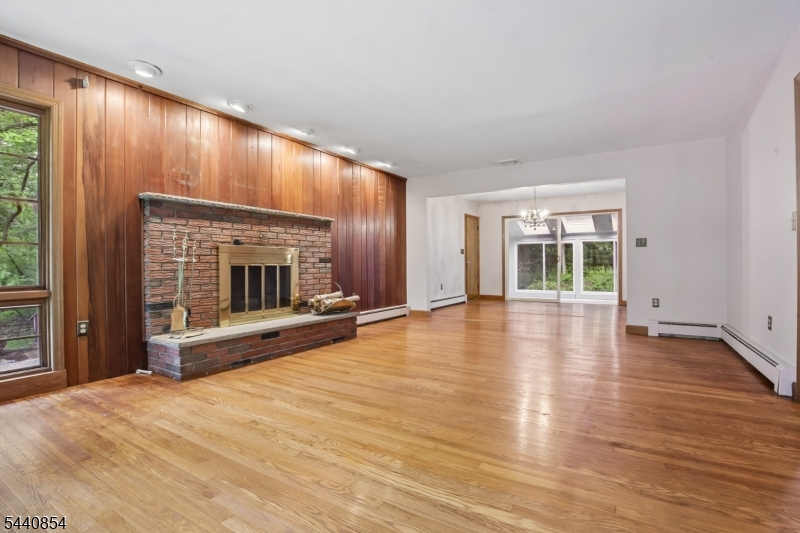 554 Green Pond Rd