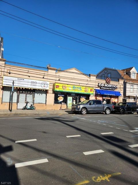 334 Ferry St Newark City NJ 07105