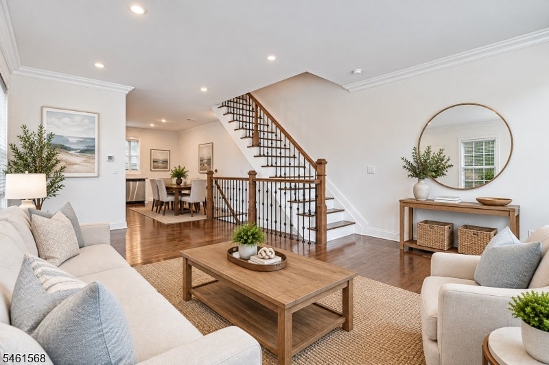 112 Cacciola Pl A