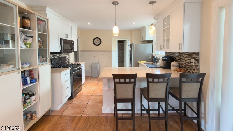 28 Noel Dr