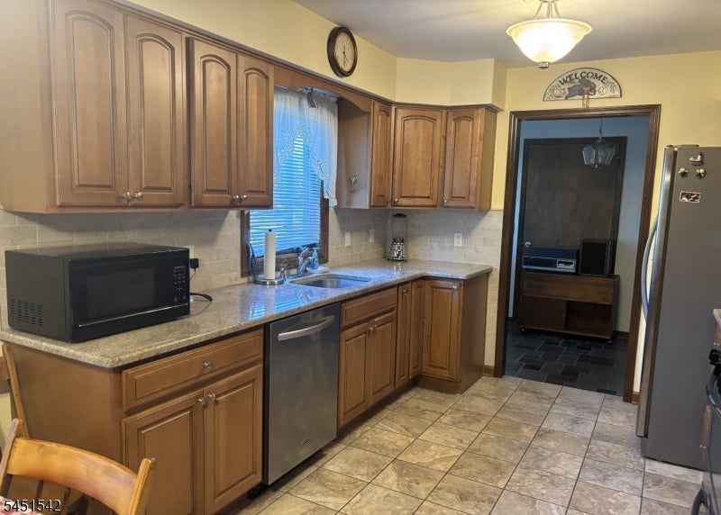 5 Wales Ct