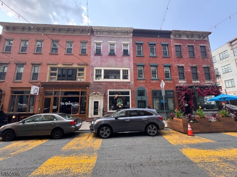 45 Halsey St
