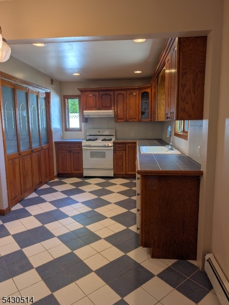 556 Totowa Rd 1