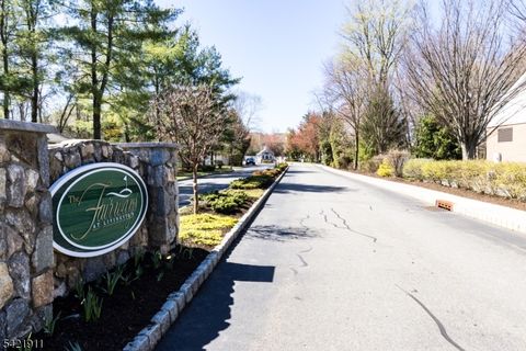 97 Winged Foot Dr Livingston Twp. NJ 07039