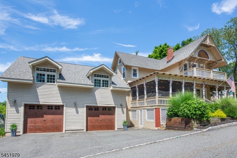 29 Sommerfield Ave