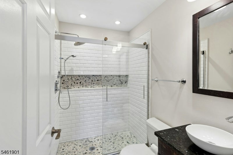 1150-1190 W St George B22B022 B22