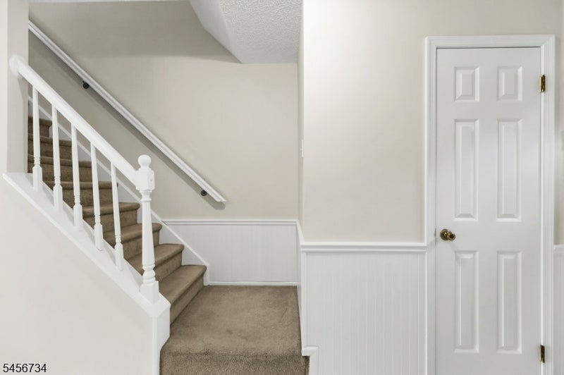 283 Penns Way