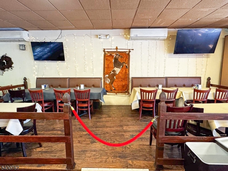 713 Rahway Ave
