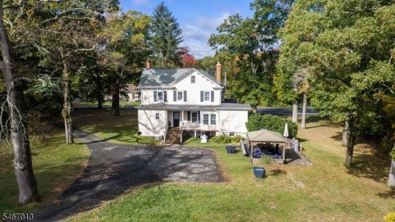 93 Kenvil Ave