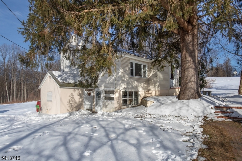 120 Fairmount Rd East