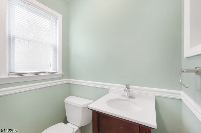 41 Holly Glen Ln