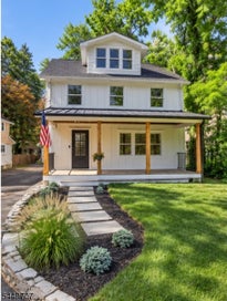 129 W Oak St Bernards Twp. NJ 07920