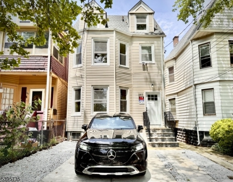 243 Mount Vernon Ave 1