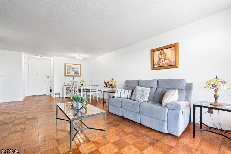 555 North Ave 6K