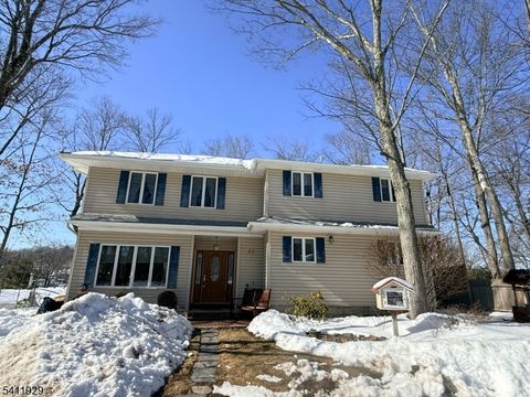 32 Clayton Rd West Milford Twp. NJ 07421
